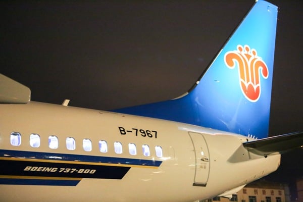 C  Ϻ½737C_30-Th.jpg