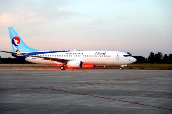 ӱMһȫµĲ737-800wCʯfC.jpg
