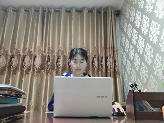 DƬ1.jpg