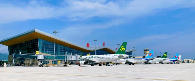 圖為:張家口機場。齊龍攝.jpg