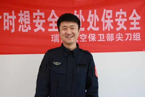 లȫT.JPG