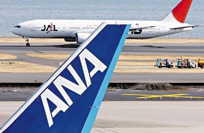 日航不滿全日空在羽田機場獲發11個泊位,自己卻只得5個。 資料圖片