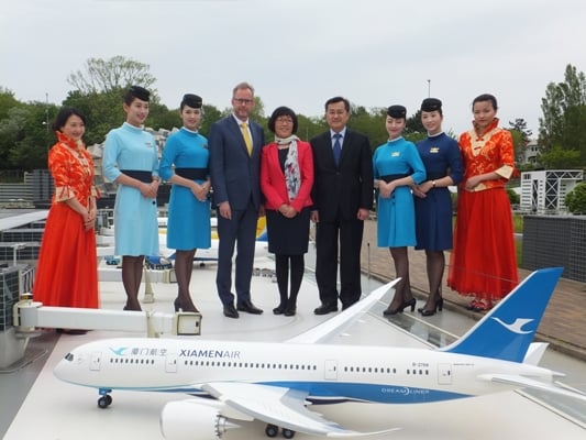 FecBMINI787Ӱ.JPG