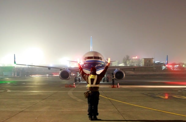 1127賿̖B7997ȫ²737-800͙Cw֞ľRɞϺ½ֹ˾CеһT——˼Sz.jpg