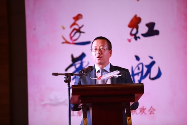 D2tú־xlt2017깤.jpg