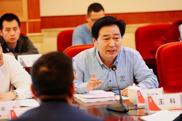 云南監管局副局長靳學齋在會上發表講話.jpg