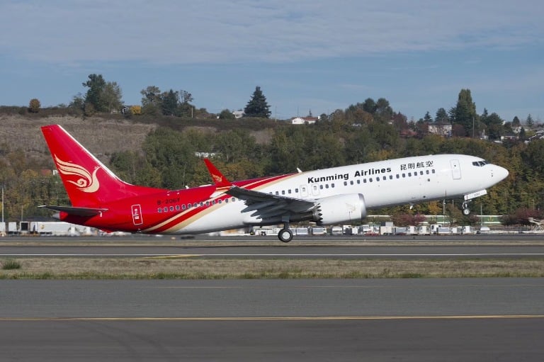 MwC737max8  (4).jpg