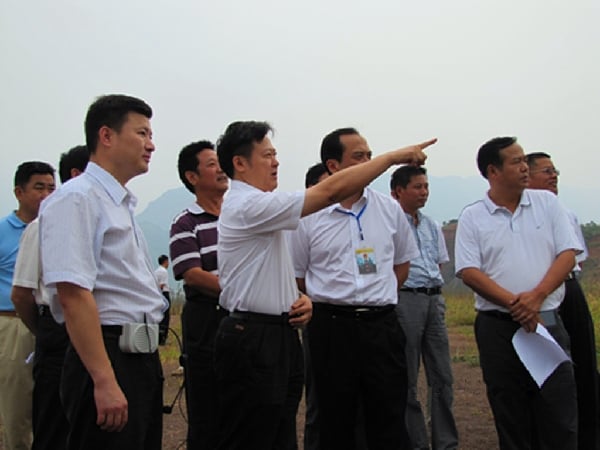 人大代表調(diào)研張家界荷花機場擴建工程情況